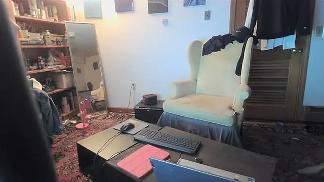 Jaycloudedview online show from 10/02/25, 12:47
