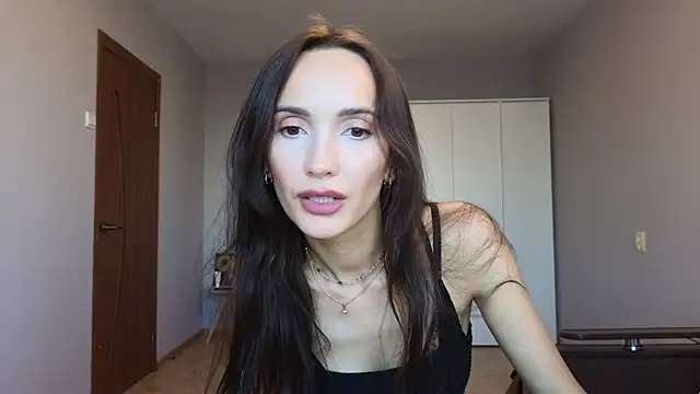 Snapshot of Lillian-Clark chatting on 09/23/25, 11:50 Lillian-Clark online show from 09/23/25, 11:50