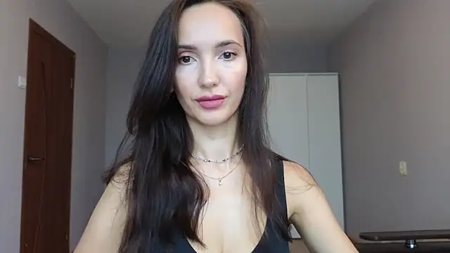 Snapshot of Lillian-Clark chatting on 09/18/25, 04:15 Lillian-Clark online show from 09/18/25, 04:15