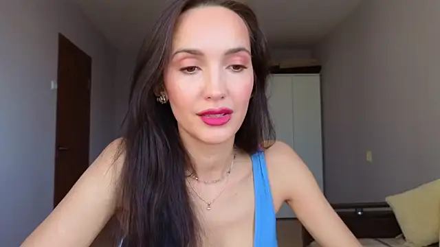 Lillian-Clark online show from 01/09/26, 07:59