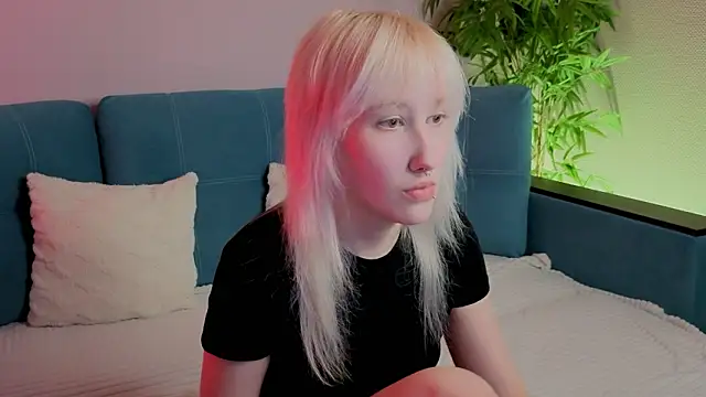 evlica online show from 03/17/26, 02:09