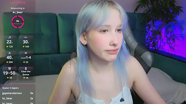 evlica online show from 04/19/26, 02:07