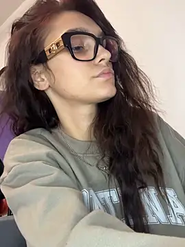 EllaBlowy online show from 10/08/25, 10:17