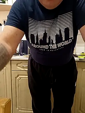 narrowboy online show from 10/01/25, 12:42