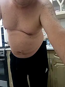 narrowboy online show from 10/28/25, 01:54