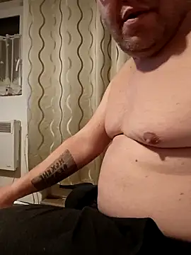 narrowboy online show from 11/01/25, 04:23