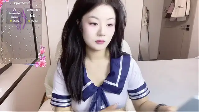 Snapshot of janequeen chatting on 02/04/26, 01:39 janequeen online show from 02/04/26, 01:39