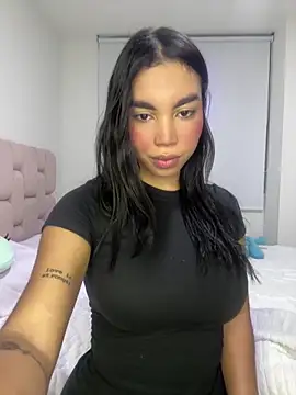 karolaalcendra online show from 03/01/26, 11:27