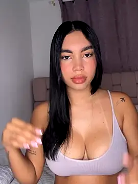 karolaalcendra online show from 10/09/25, 04:24