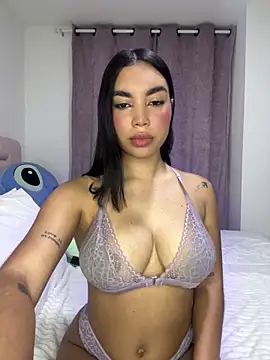 karolaalcendra online show from 02/05/26, 04:19