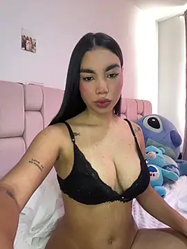 karolaalcendra online show from 02/08/26, 08:17