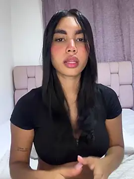 karolaalcendra online show from 10/10/25, 02:12