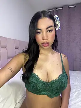 karolaalcendra online show from 01/18/26, 03:54