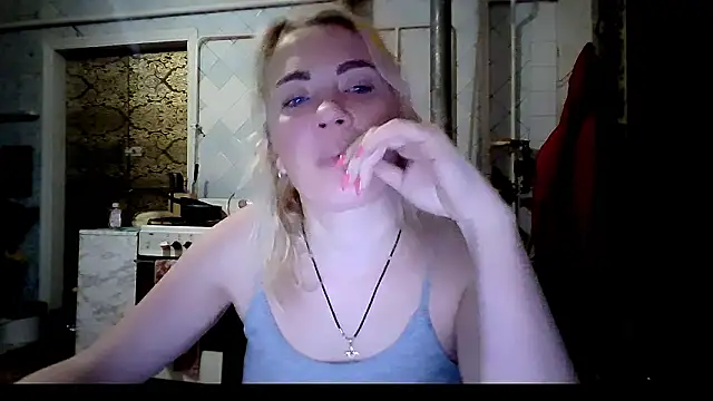 EmmaCat  online show from 02/01/26, 07:12