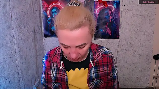 EmmaCat  online show from 01/13/26, 05:22