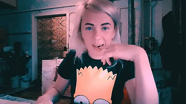 EmmaCat  online show from 10/24/25, 10:47