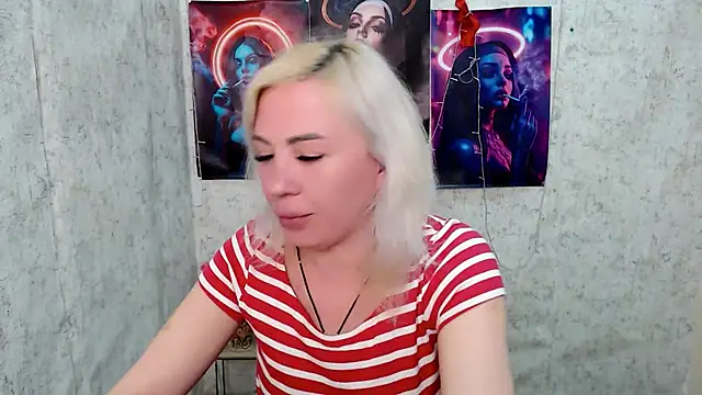 EmmaCat  online show from 04/09/26, 06:30