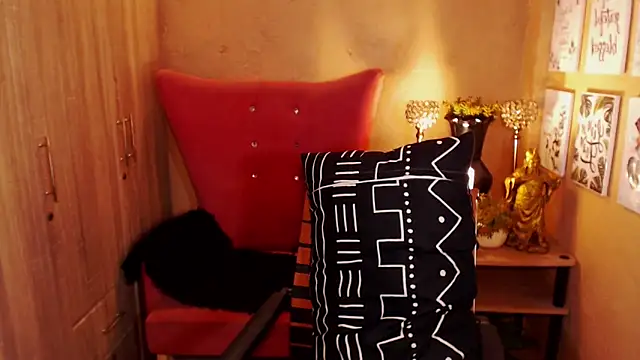 TsMalibogXx online show from 10/31/25, 12:13