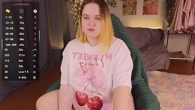 Aki nohana online show from 11/22/25, 04:50