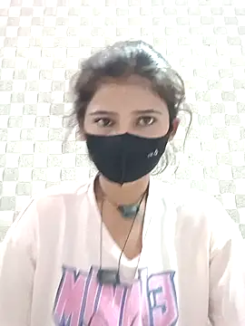 Snapshot of Arti_ chatting on 09/15/25, 03:40 Arti online show from 09/15/25, 03:40