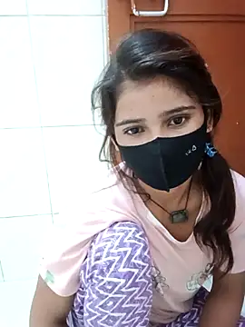 Snapshot of Arti_ chatting on 09/20/25, 03:06 Arti online show from 09/20/25, 03:06
