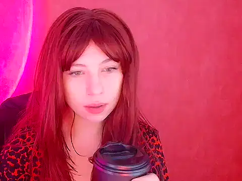 Snapshot of Alice_Gotica chatting on 10/09/25, 01:00 Alice Gotica online show from 10/09/25, 01:00