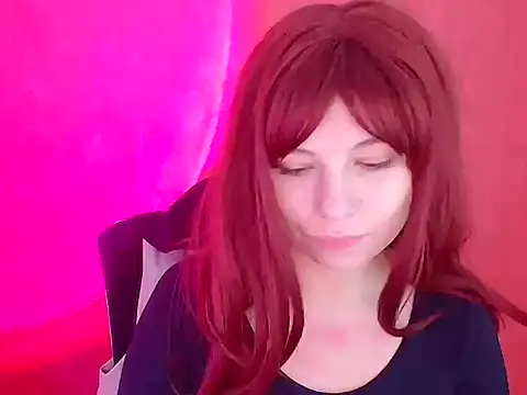 Snapshot of Alice_Gotica chatting on 10/09/25, 12:33 Alice Gotica online show from 10/09/25, 12:33