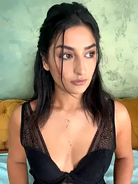 Mia spicyy online show from 10/26/25, 11:10