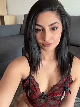 Mia spicyy online show from 04/30/26, 08:43