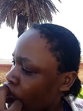 BlondieBitch online show from 02/10/26, 07:51