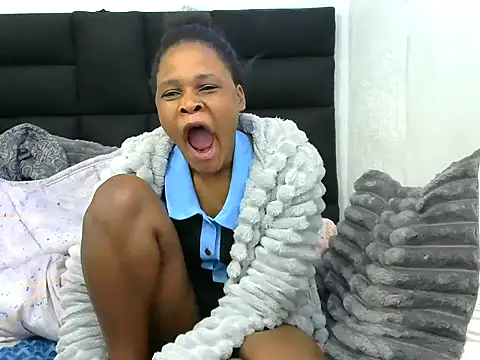 BlondieBitch online show from 04/09/26, 02:24