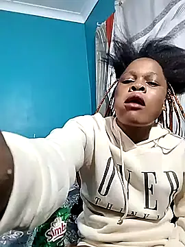 BlondieBitch online show from 11/21/25, 12:09