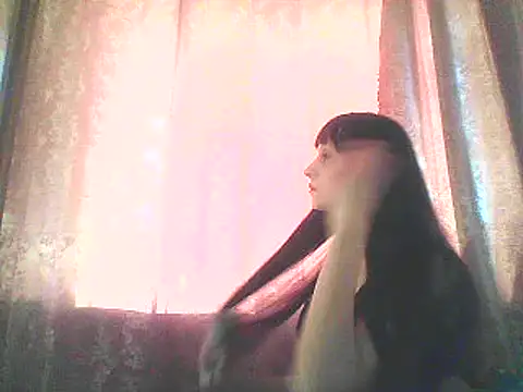 Snapshot of Irivana chatting on 10/17/25, 08:06 Irivana online show from 10/17/25, 08:06