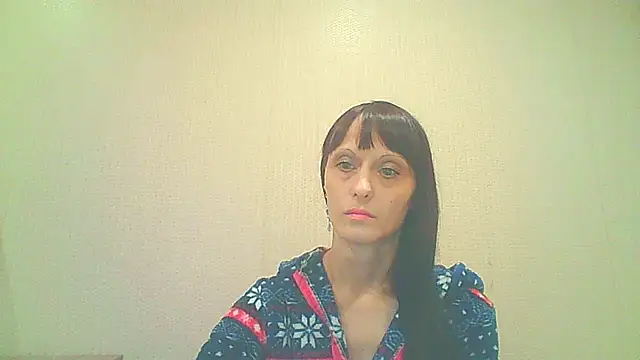 Snapshot of Irivana chatting on 09/19/25, 01:59 Irivana online show from 09/19/25, 01:59