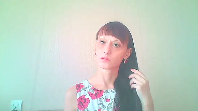 Snapshot of Irivana chatting on 09/30/25, 07:47 Irivana online show from 09/30/25, 07:47