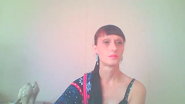 Snapshot of Irivana chatting on 09/24/25, 07:37 Irivana online show from 09/24/25, 07:37