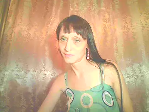Snapshot of Irivana chatting on 10/12/25, 07:59 Irivana online show from 10/12/25, 07:59