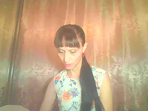 Snapshot of Irivana chatting on 10/11/25, 03:13 Irivana online show from 10/11/25, 03:13