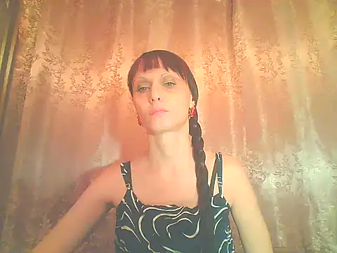 Snapshot of Irivana chatting on 10/06/25, 08:09 Irivana online show from 10/06/25, 08:09