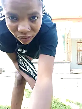 SweetNicky 01 online show from 12/05/25, 08:24