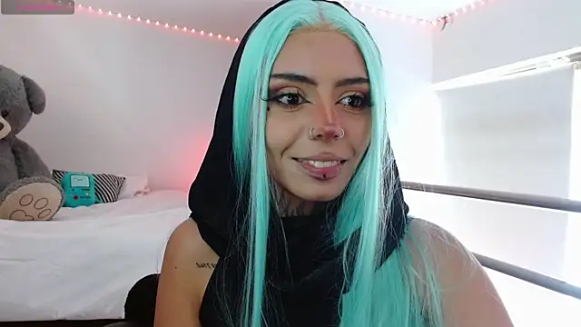 KoraRousee online show from 11/23/25, 02:27