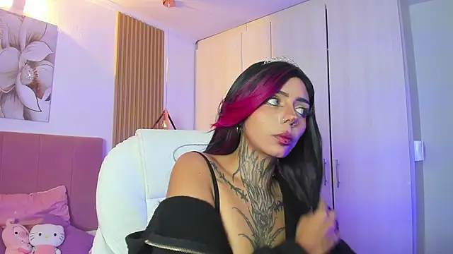 KoraRousee online show from 09/30/25, 03:51