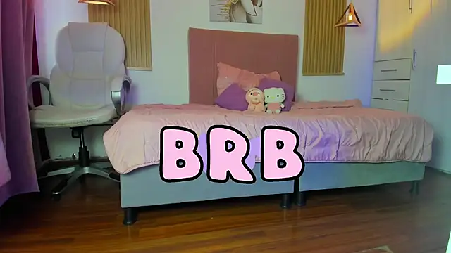 KoraRousee online show from 09/20/25, 12:54