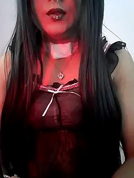 Cutie-Whiskey1 online show from 12/04/25, 08:46