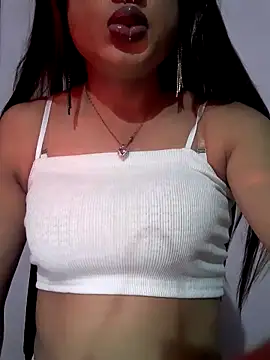 Cutie-Whiskey1 online show from 12/05/25, 06:39