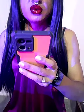 Cutie-Whiskey1 online show from 11/01/25, 07:08