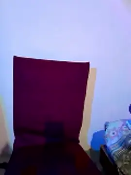 Cutie-Whiskey1 online show from 12/19/25, 06:54