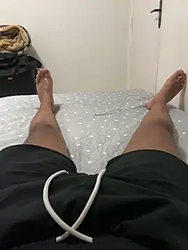 Morenolatino881 online show from 10/28/25, 01:06