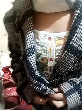 Saloni-Gupta online show from 12/18/25, 05:45