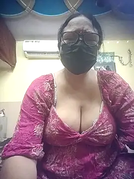 thehotlady online show from 06/06/26, 06:35